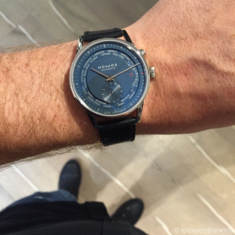 Nomos Zürich Weltzeit true blue - все о часах