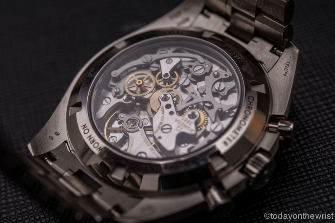 Omega Speedmaster Moonwatch Professional из золота Canopus